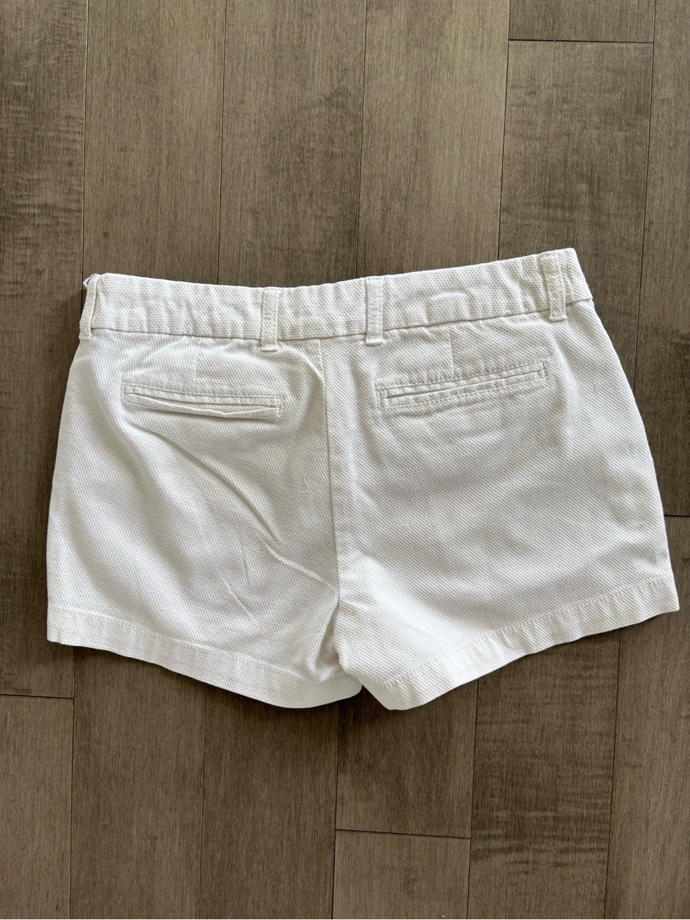 GAP High-Waist White Tailored Linen-Blend Shorts - Picture 8 of 11